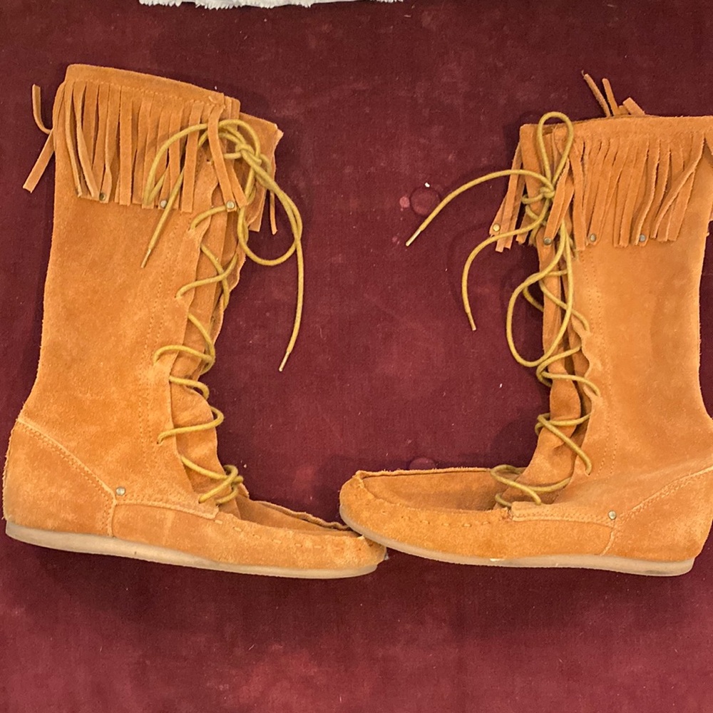 Indian style suede boots